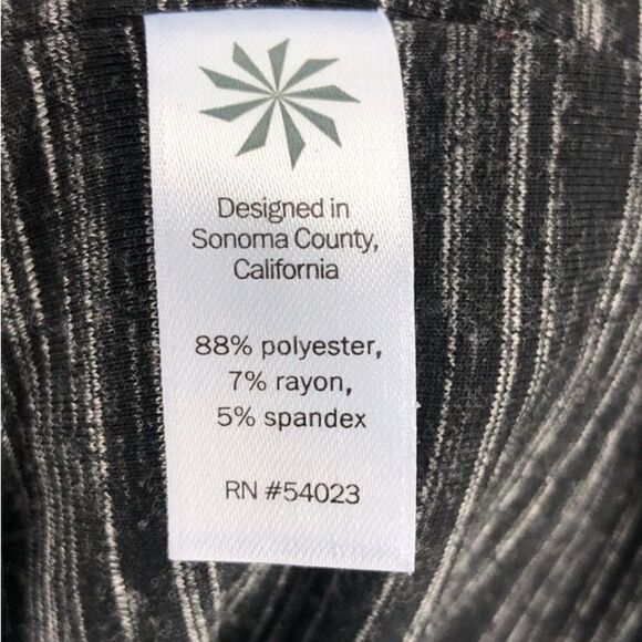 Athleta Beyond Soft Avenues Blouson Dress! - Picture 7 of 7